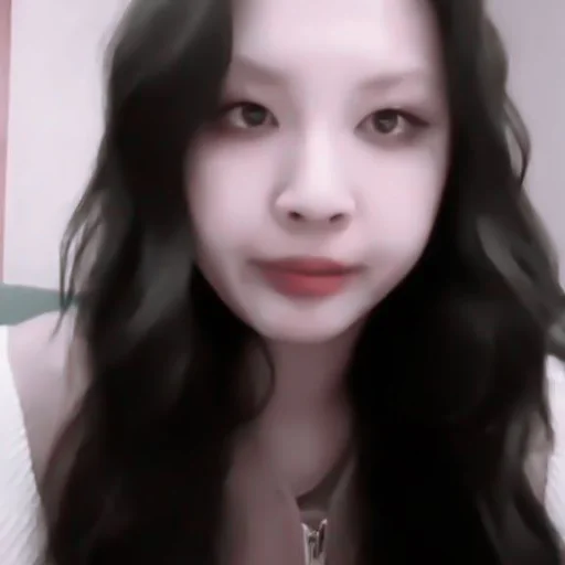 #𝐥𝐢𝐯𝐞: jiwoo 241120 ;: by @paradismaudit #𝐥𝐢𝐯𝐞: jiwoo 241120 ;: by @paradismaudit - Человек