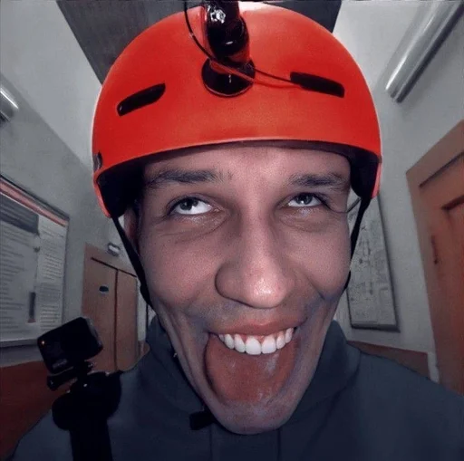 человеческое лицо Человек шлем