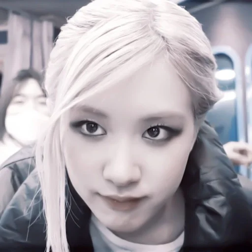 rosé @fairywizards :: @fStikBot rosé @fairywizards :: @fStikBot -