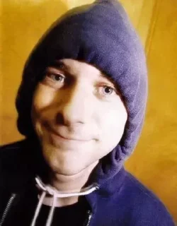Стикер Kurt Cobain - 11 Стикер Kurt Cobain - 11