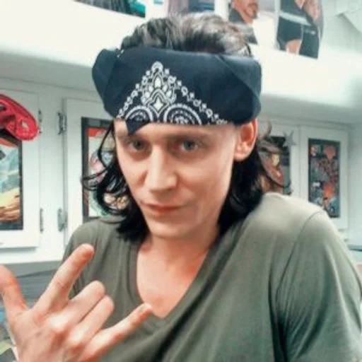Loki🛐 :: @fStikBot