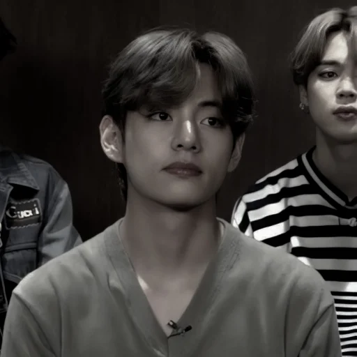 ⋆ kim taehyung @dickology 。 ⋆ kim taehyung @dickology 。 - person