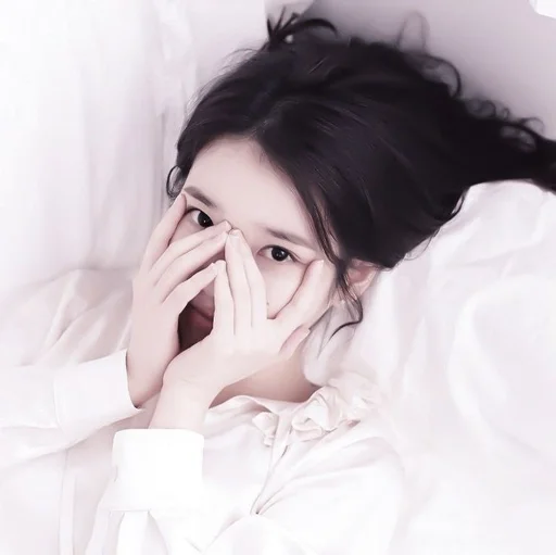 #mood IU @welihel :: @fStikBot #mood IU @welihel :: @fStikBot -