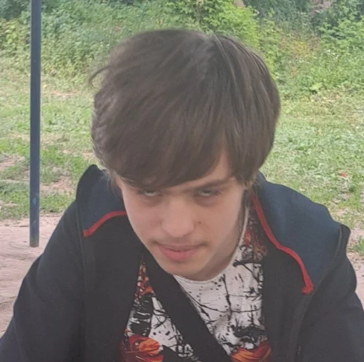 Шкуратеня @TgEmodziBot Шкуратеня @TgEmodziBot -