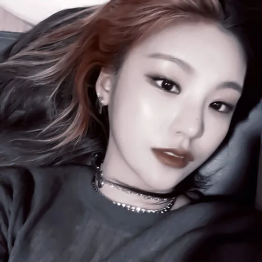 ˖ ་. YEJI ! ? ★ ▸ by @lomicor ˖ ་. YEJI ! ? ★ ▸ by @lomicor -