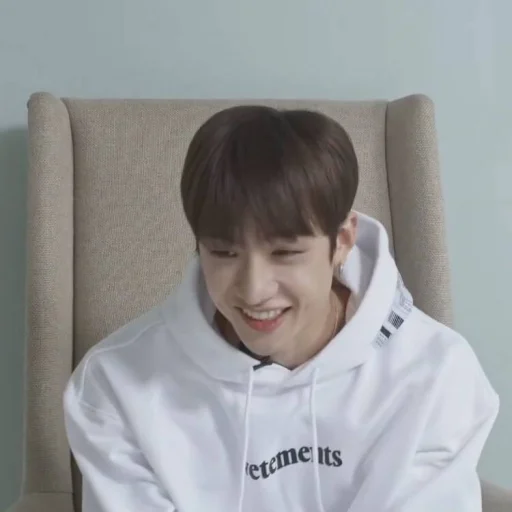 — BANGCHAN @skztikel — BANGCHAN @skztikel -