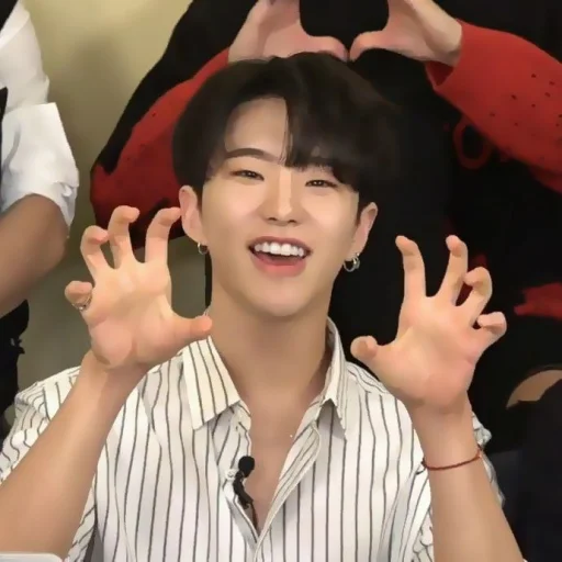 " (🍩)) hoshi @lilacstckrs " " (🍩)) hoshi @lilacstckrs " -
