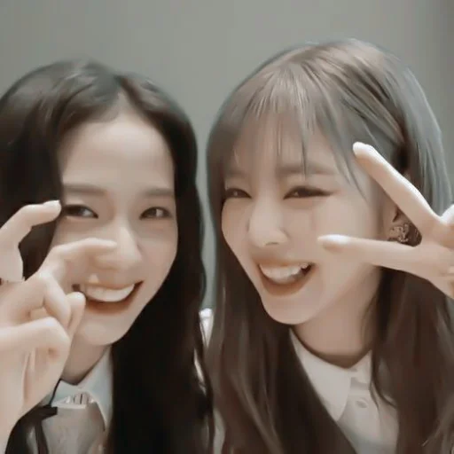 🤌🏻 » jensoo aesthetic | @sen1ses
