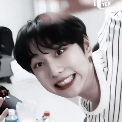 Стикер 📜|| 𝗷𝘂𝗻𝗴𝘄𝗼𝗻. :: @fStikBot - 2