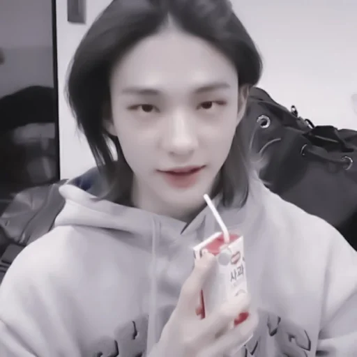 #hyunjin meme «🎐by @lumicore_present #hyunjin meme «🎐by @lumicore_present -
