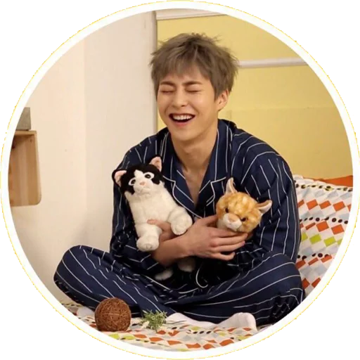 @jonafzan Minseok Xiumin @jonafzan Minseok Xiumin -