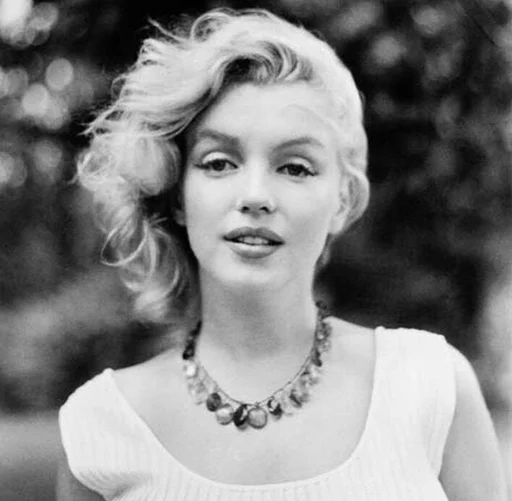 Marilyn ... Marilyn ... -
