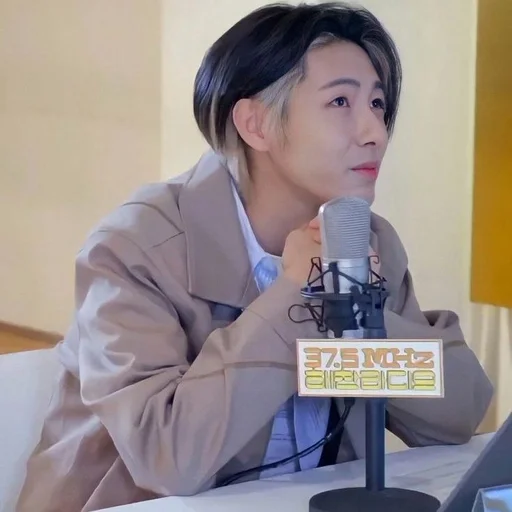 renjun unfilt by @fckngalthn :: @fStikBot renjun unfilt by @fckngalthn :: @fStikBot -