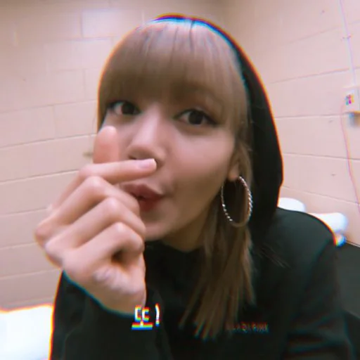 ↷🍣 ˖ ꒰ @GLCSSICY as Lalisá ꒱ ↷🍣 ˖ ꒰ @GLCSSICY as Lalisá ꒱ -