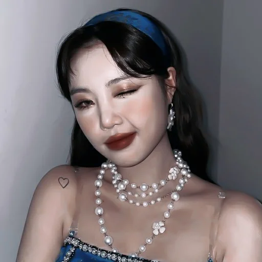 soojin | @jenliastikers soojin | @jenliastikers -