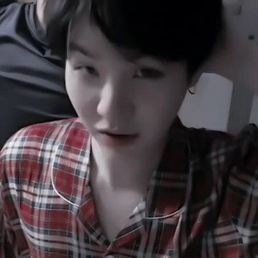 ` 𝘆𝗼𝗼𝗻𝗴𝗶. @beaconshy :: @fStikBot ` 𝘆𝗼𝗼𝗻𝗴𝗶. @beaconshy :: @fStikBot -