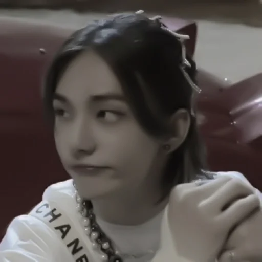 :; 𝗁𝗒𝗎𝗇𝗃𝗂𝗇 @xiroe :; 𝗁𝗒𝗎𝗇𝗃𝗂𝗇 @xiroe -